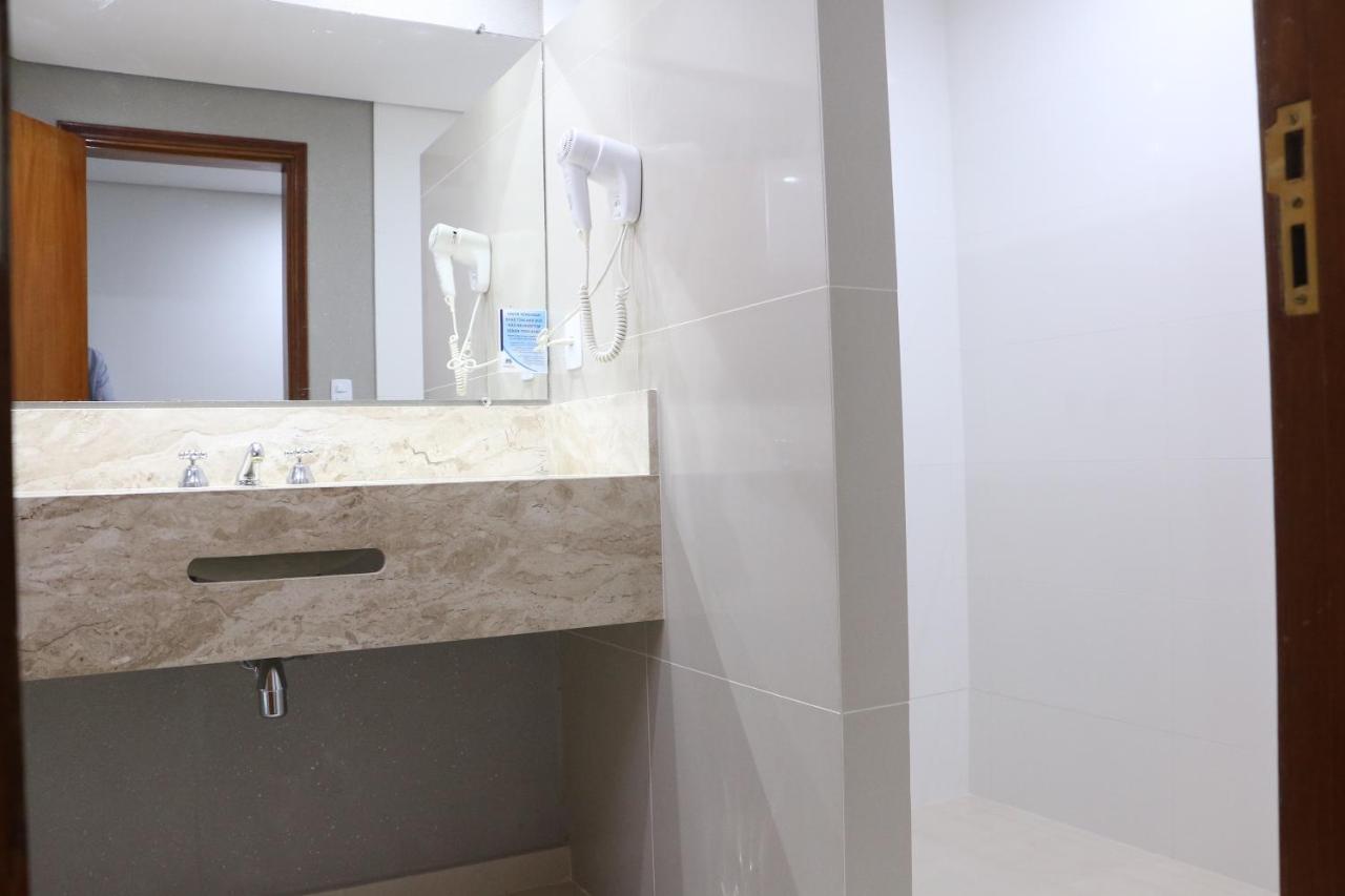 Bahamas Suite Hotel Campo Grande  Zewnętrze zdjęcie